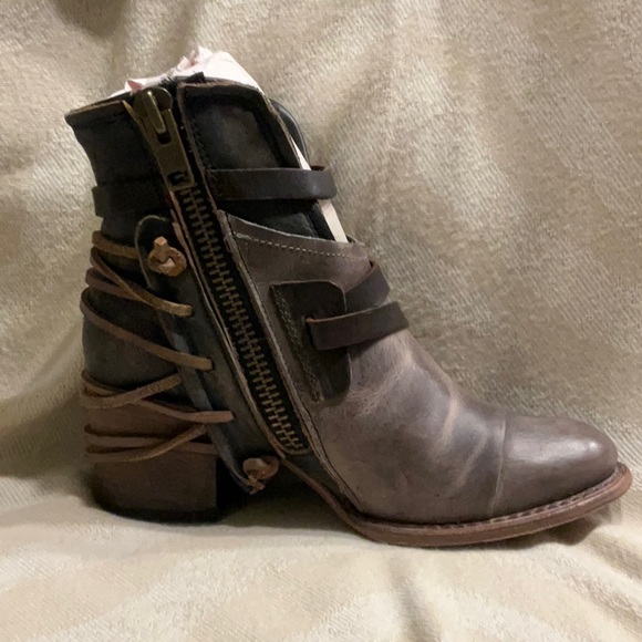 COPY - Awesome Freebird Crue boots - Picture 2 of 9